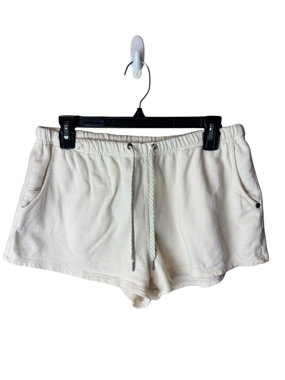 Vuori 380 Sunnyside Cream Drawstring Shorts M